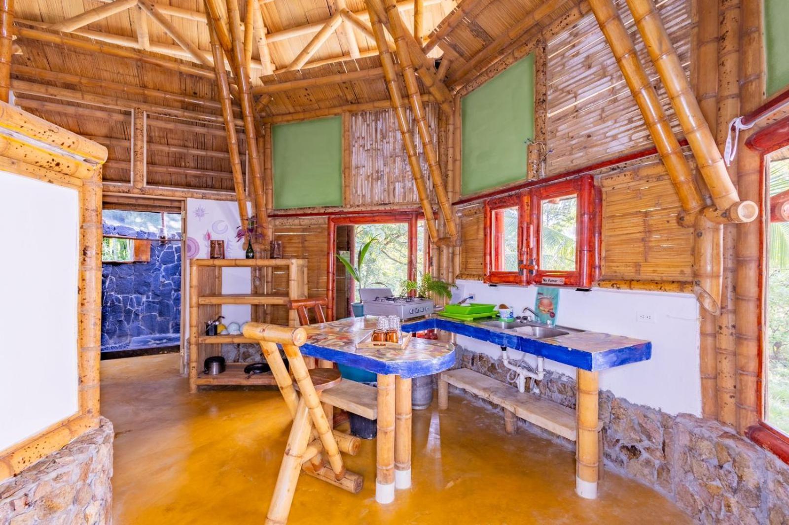 Eco-Lodge Deseo Bamboo Санта-Каталина Экстерьер фото