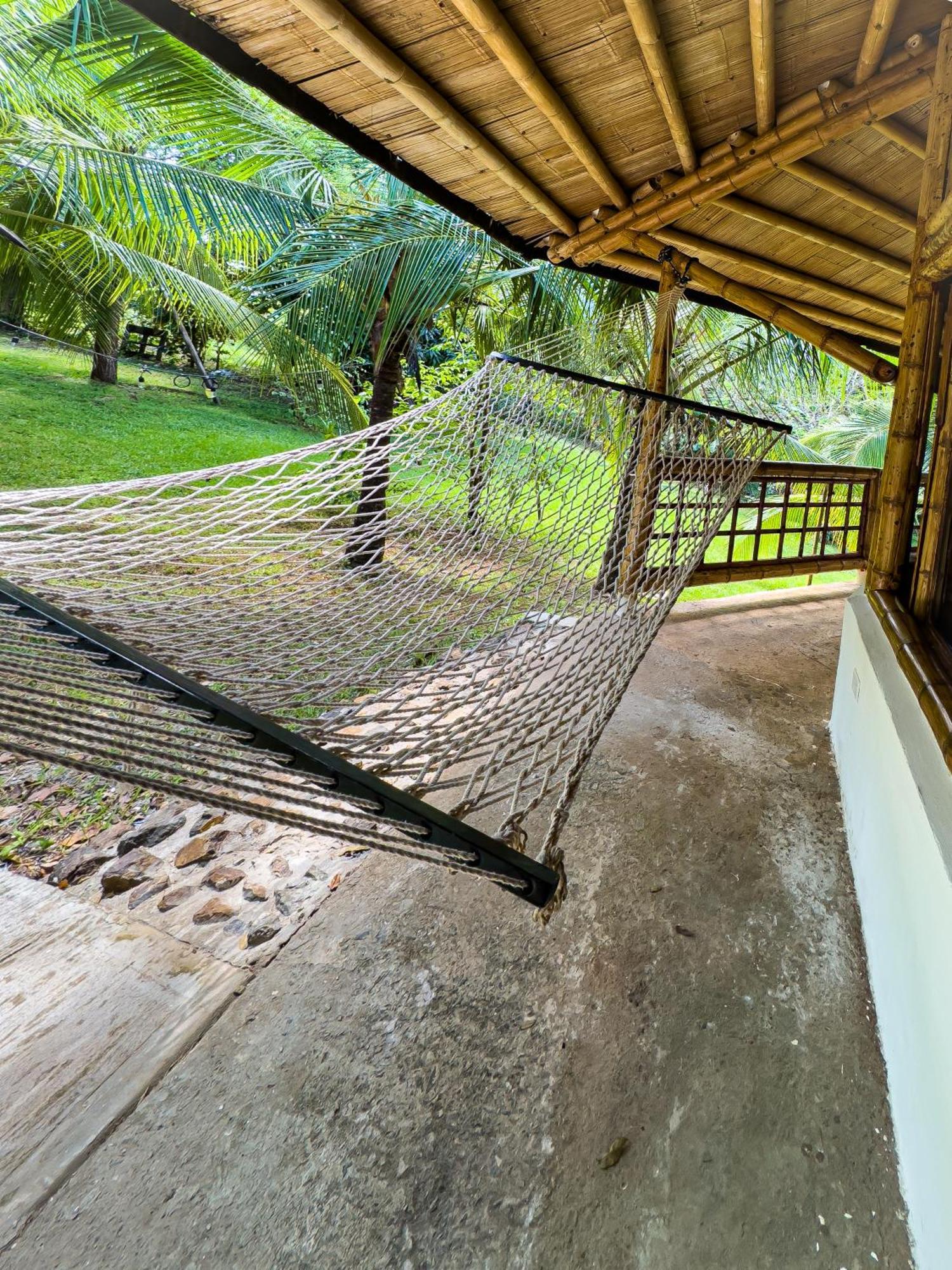 Eco-Lodge Deseo Bamboo Санта-Каталина Экстерьер фото