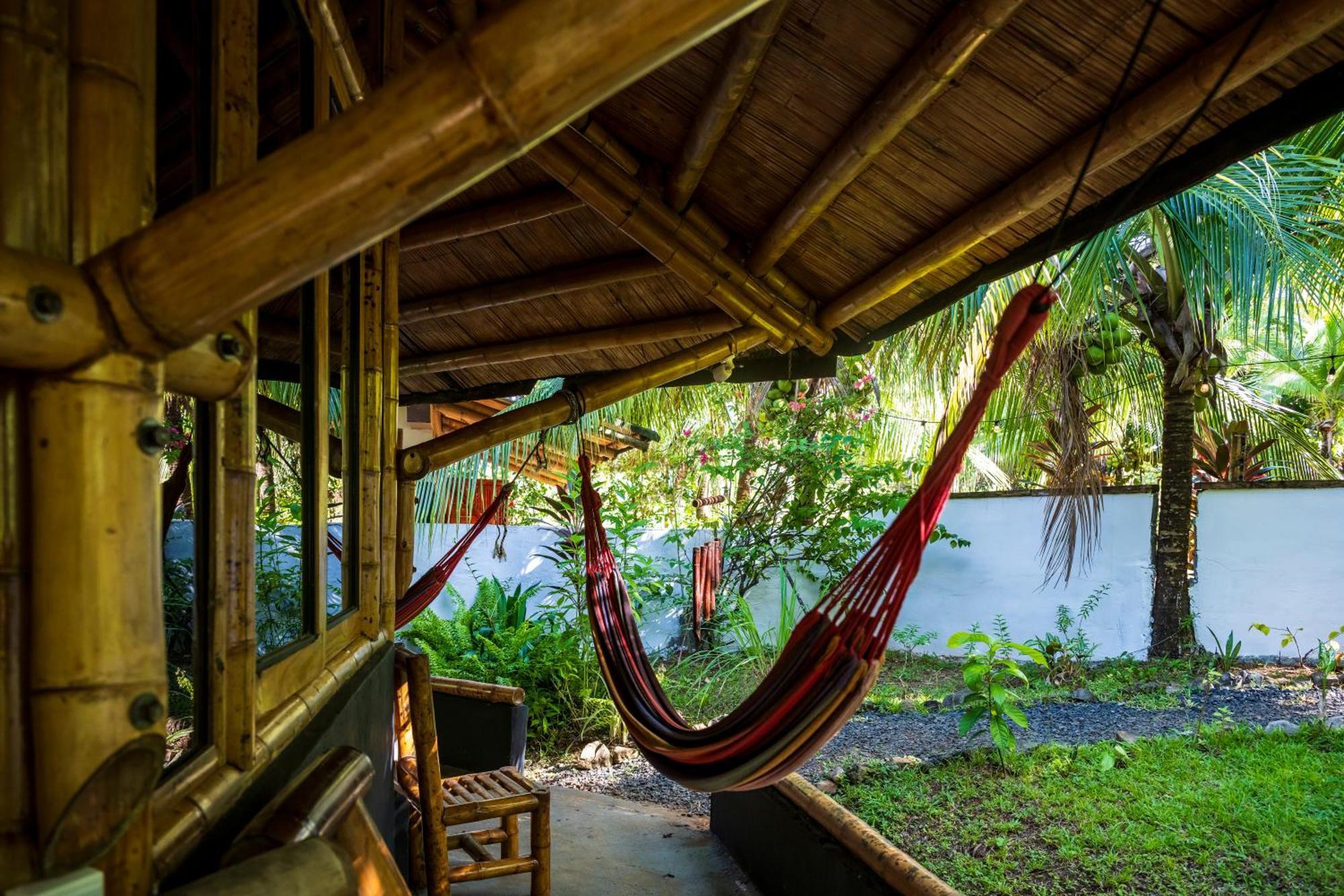 Eco-Lodge Deseo Bamboo Санта-Каталина Экстерьер фото