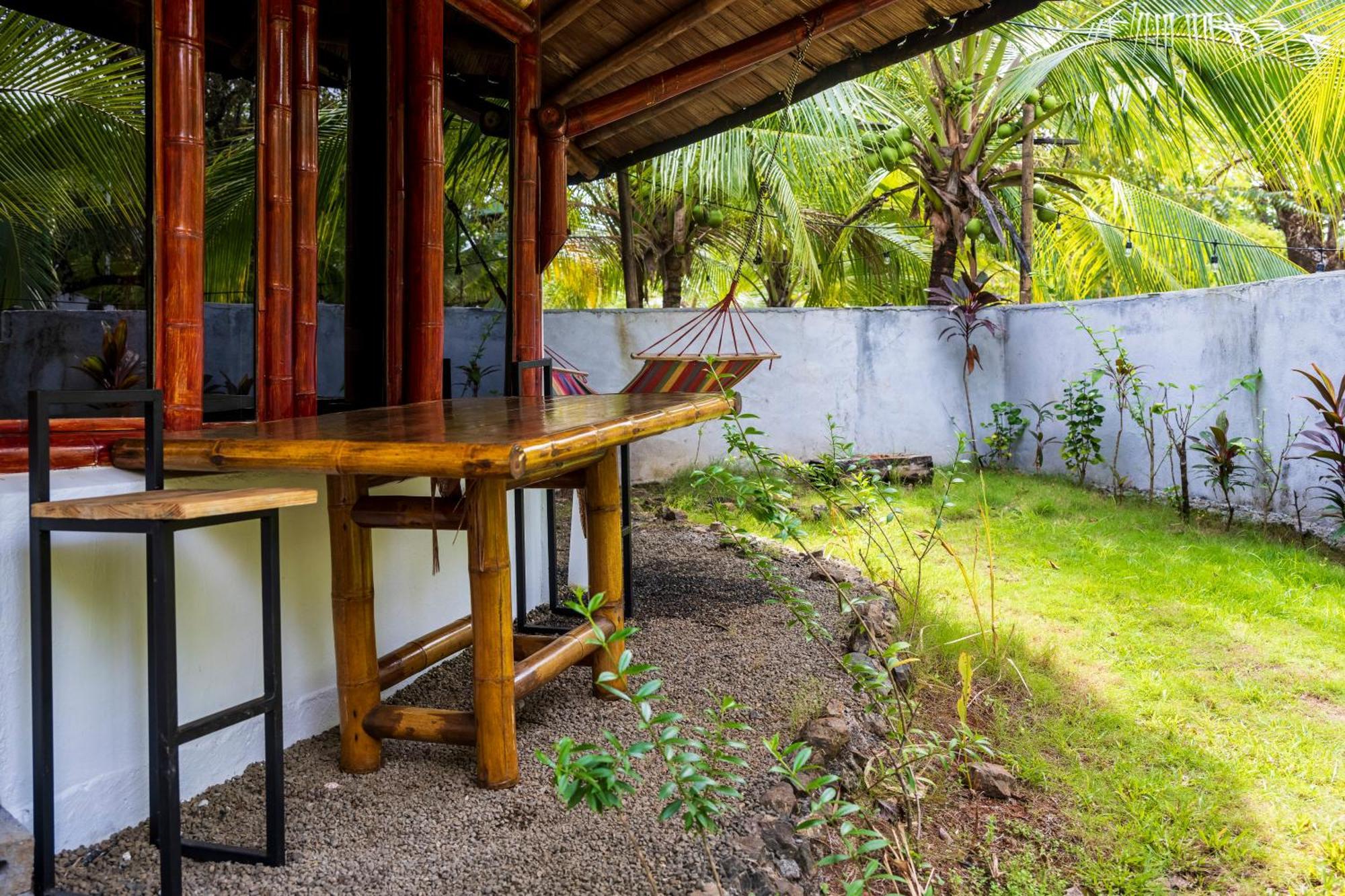 Eco-Lodge Deseo Bamboo Санта-Каталина Экстерьер фото
