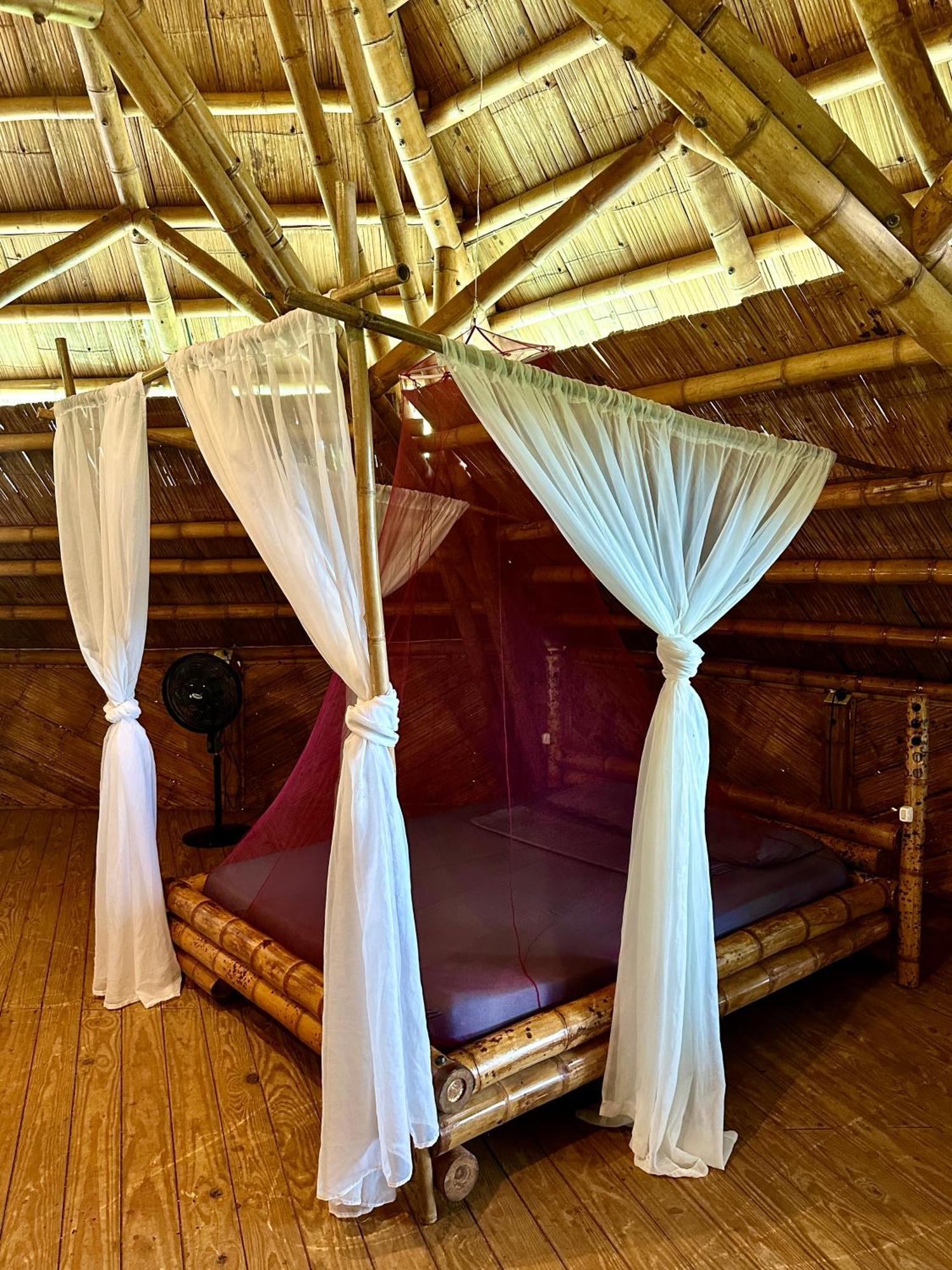 Eco-Lodge Deseo Bamboo Санта-Каталина Экстерьер фото